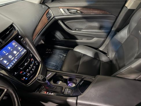 Used 2019 Cadillac CTS Luxury RWD image 36