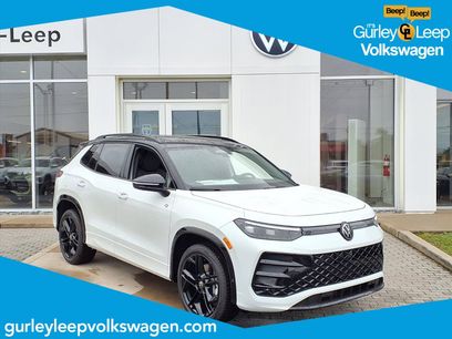 New 2025 Volkswagen Tiguan SE R-Line