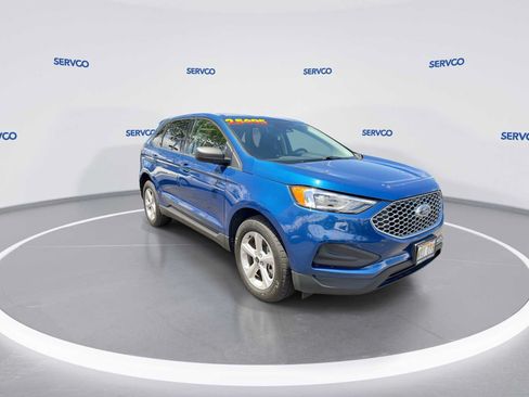 Used 2024 Ford Edge SE w/ Cargo Accessory Package AWD/4WD image 2