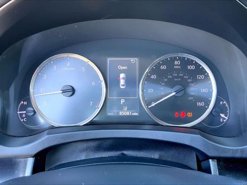 Used 2019 Lexus IS 300 AWD w/ Accessory Package 2 image 26