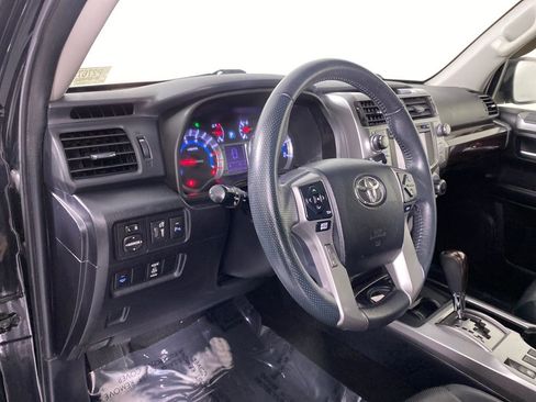Used 2019 Toyota 4Runner Limited image 11