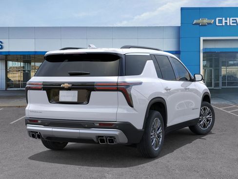 New 2026 Chevrolet Traverse LT w/ Driver Confidence Package image 4