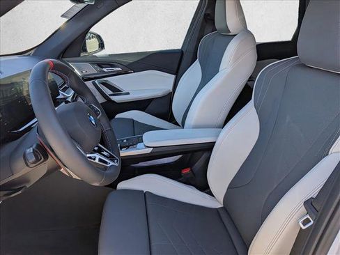 Used 2026 BMW X1 M35i w/ Technology Package AWD/4WD image 4