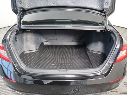 Used 2021 Honda Accord Sport image 28