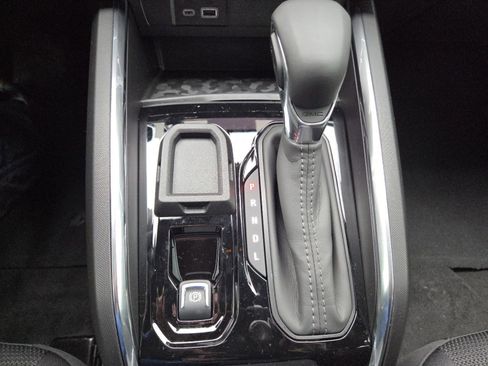 New 2026 GMC Canyon Elevation w/ Convenience Package image 33