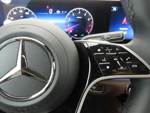 New 2026 Mercedes-Benz GLS 450 4MATIC image 12