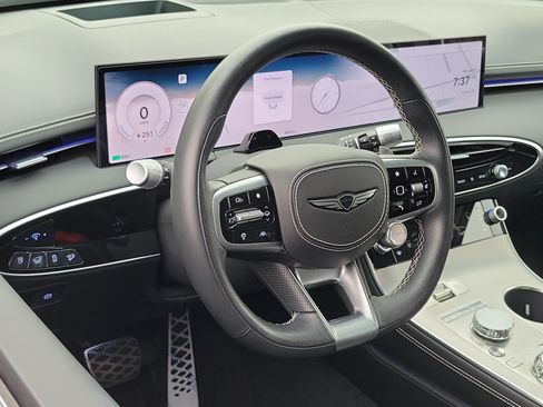 Certified 2026 Genesis Electrified GV70 Prestige AWD/4WD image 11