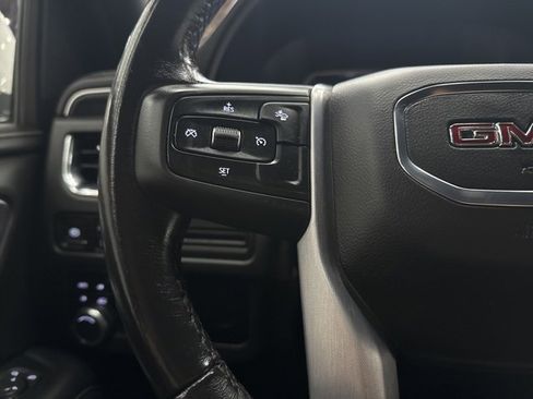 Used 2021 GMC Yukon SLT image 17