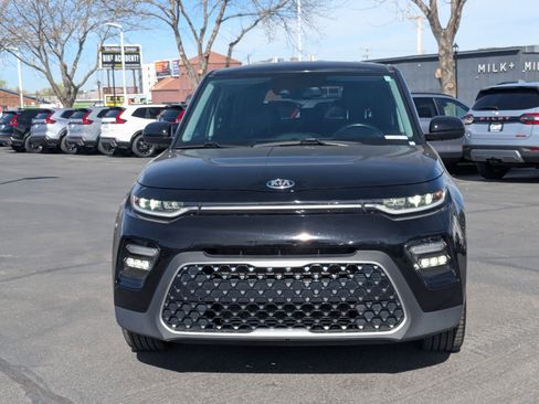 Used 2020 Kia Soul EX image 11