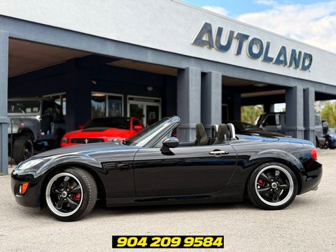 Used 2011 MAZDA MX-5 Miata Grand Touring w/ Premium Pkg RWD image 3
