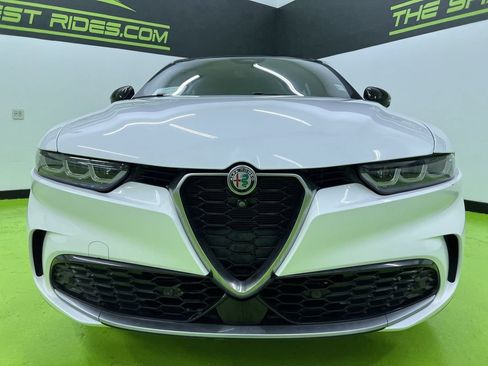 Used 2024 Alfa Romeo Tonale Ti AWD/4WD image 3