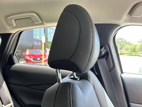 Certified 2025 MAZDA CX-30 AWD 2.5 S w/ Select Sport Pkg image 20