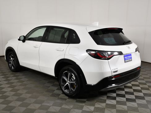 Certified 2025 Honda HR-V EX-L image 8