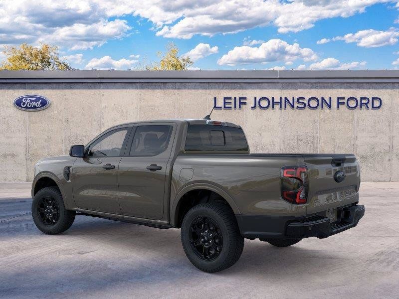 New 2026 Ford Ranger XLT w/ Black Appearance Package RWD image 4