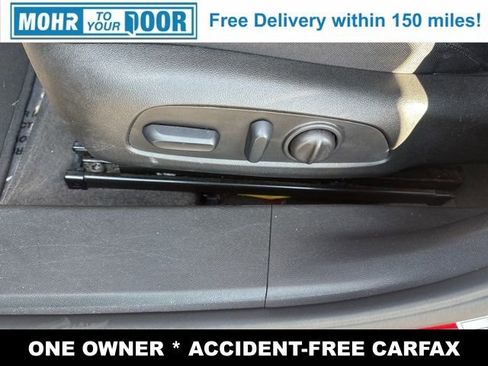 Used 2024 Chevrolet Malibu LT image 14