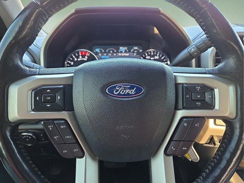 Certified 2021 Ford F250 Lariat image 24