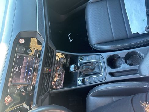 Used 2024 Volkswagen Jetta SE image 29