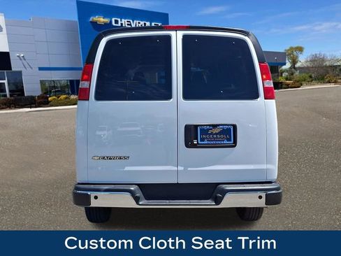 Used 2025 Chevrolet Express 3500 LT w/ LT Preferred Equipment Group RWD image 26