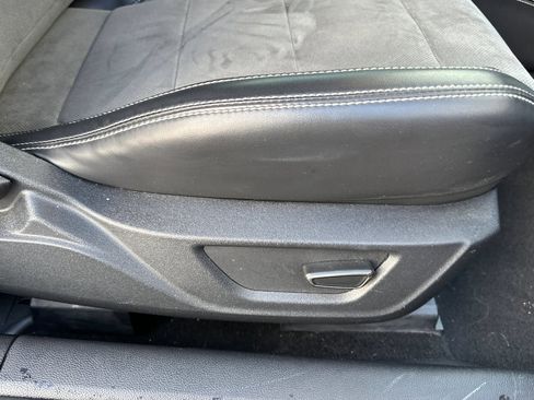 Used 2019 Ford Mustang Shelby GT350 w/ Technology Package image 22