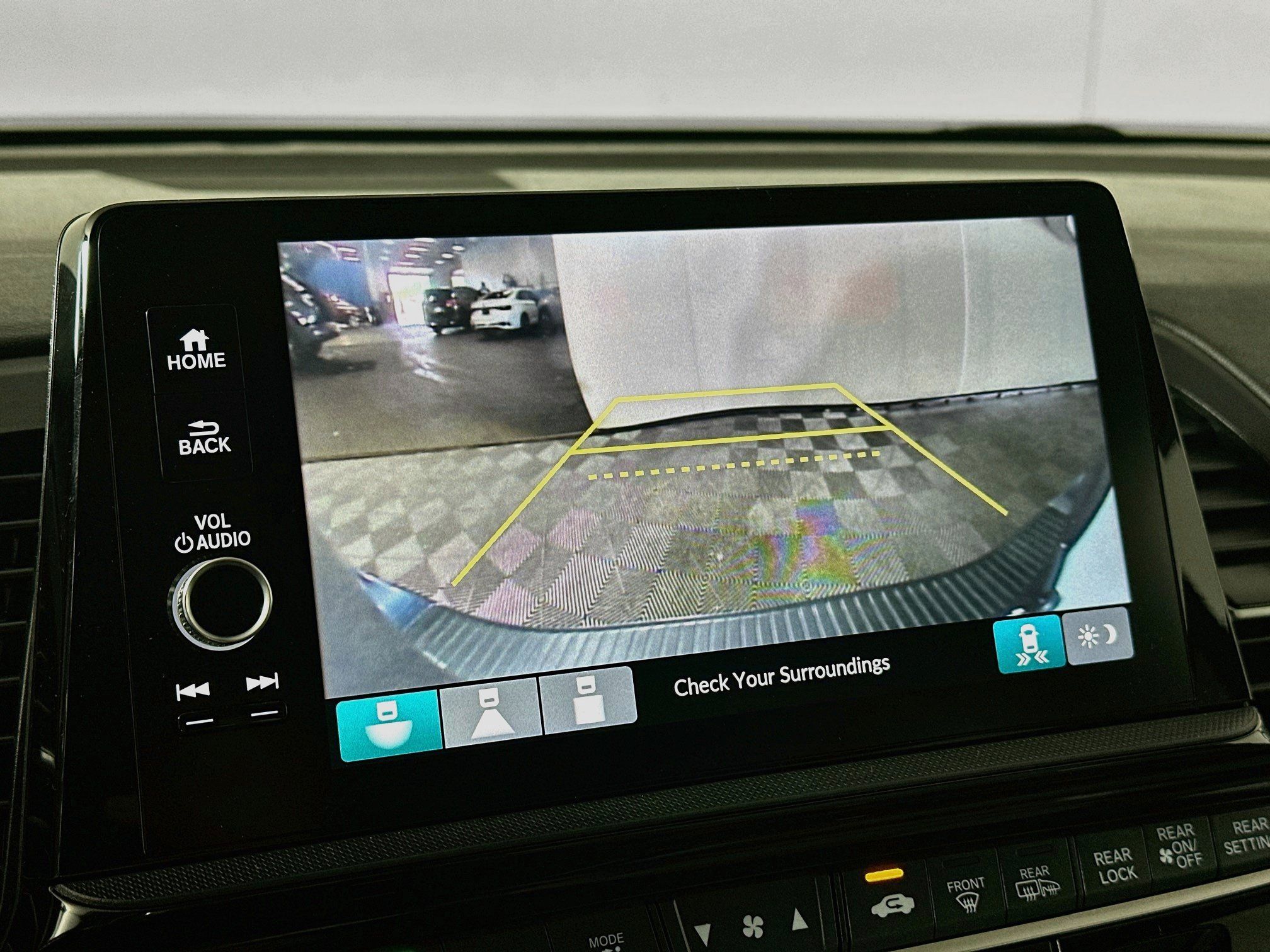 Used 2025 Honda Odyssey EX-L image 13