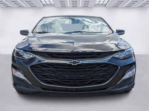 Used 2022 Chevrolet Malibu LT w/ Midnight Edition FWD image 2