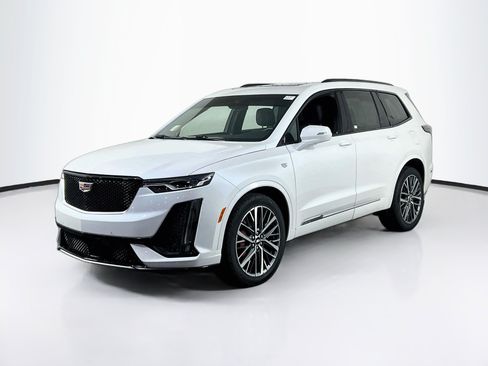 Used 2025 Cadillac XT6 Sport AWD/4WD image 1