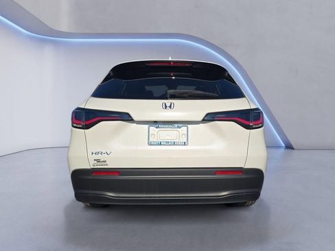 New 2026 Honda HR-V LX image 4