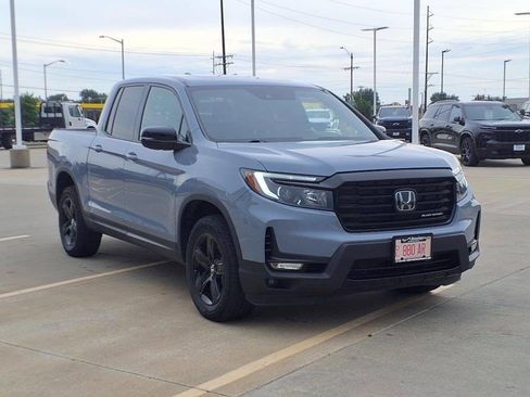 Used 2022 Honda Ridgeline Black Edition image 7