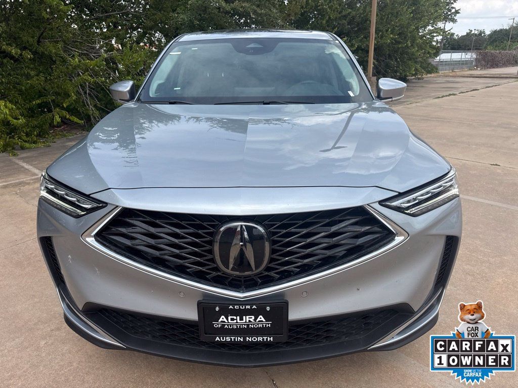 Used 2026 Acura MDX w/ Technology Package FWD image 2