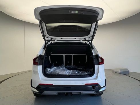 New 2026 BMW X1 xDrive28i w/ Convenience Package image 5