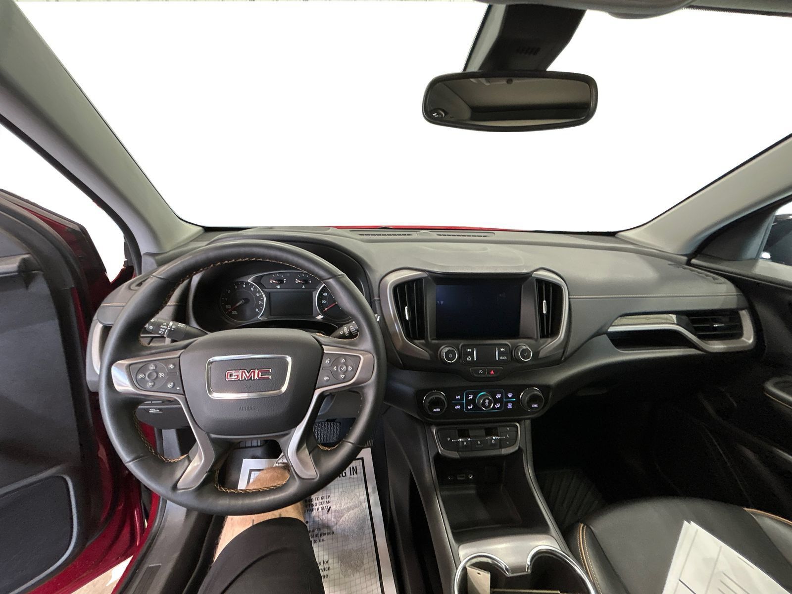 Used 2024 GMC Terrain AT4 w/ Tech Package AWD/4WD image 21