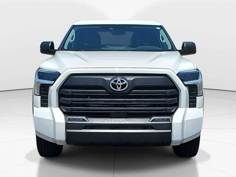 Used 2022 Toyota Tundra SR5 w/ SR5 Premium Package AWD/4WD image 12