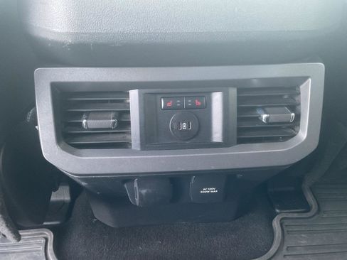 Used 2023 Ford F350 Lariat w/ Chrome Package image 26