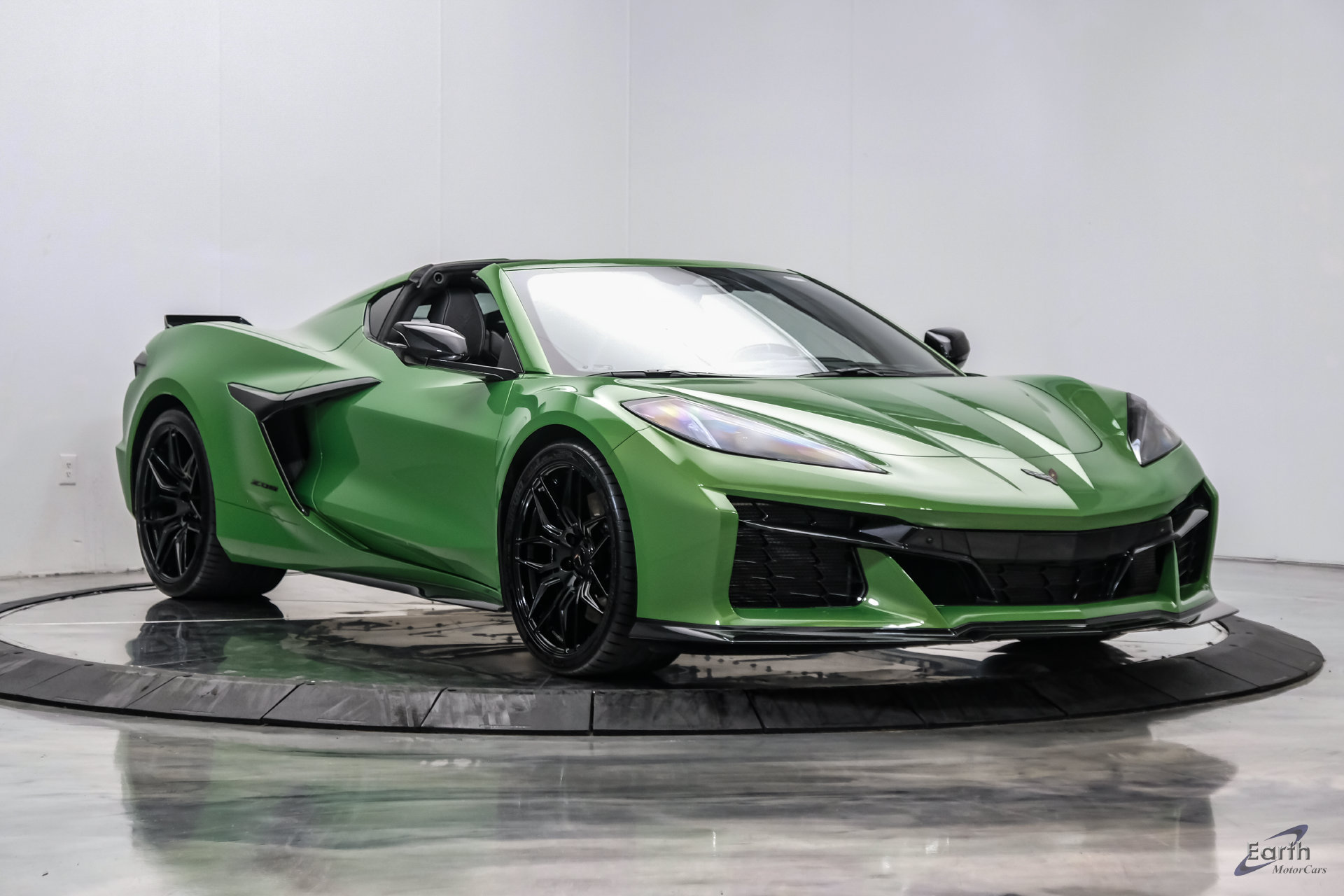 Used 2026 Chevrolet Corvette Z06 RWD image 35