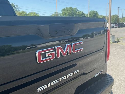 Used 2019 GMC Sierra 1500 AT4 w/ AT4 Premium Package AWD/4WD image 15