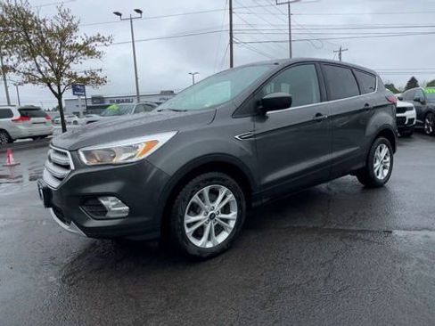 Used 2019 Ford Escape SE AWD/4WD image 4