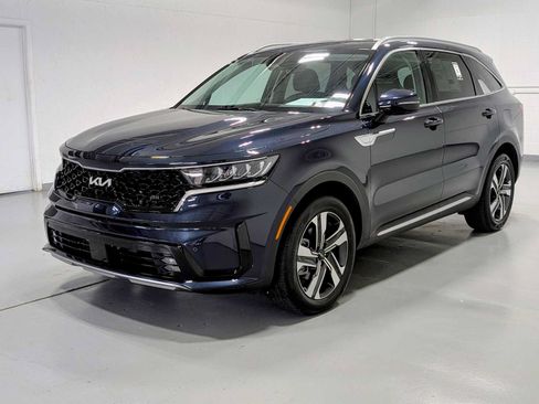 Certified 2023 Kia Sorento EX AWD/4WD image 1