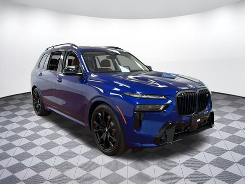 Used 2026 BMW X7 M60i image 7
