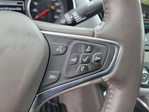 Used 2018 Chevrolet Malibu LT w/ Leather Package FWD image 21