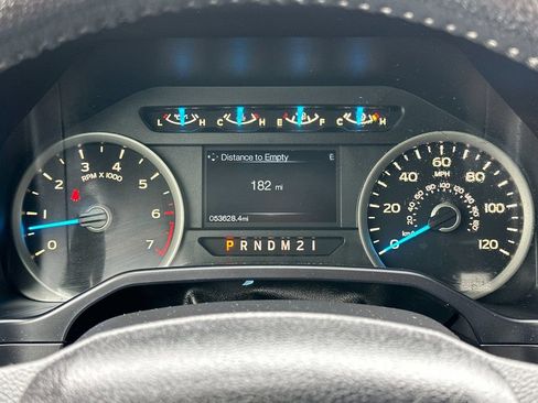 Used 2016 Ford F150 XLT w/ Equipment Group 301A Mid RWD image 21