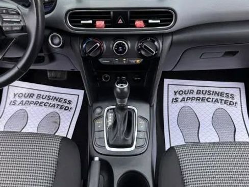 Used 2018 Hyundai Kona SEL w/ SEL Tech Package 02 image 33