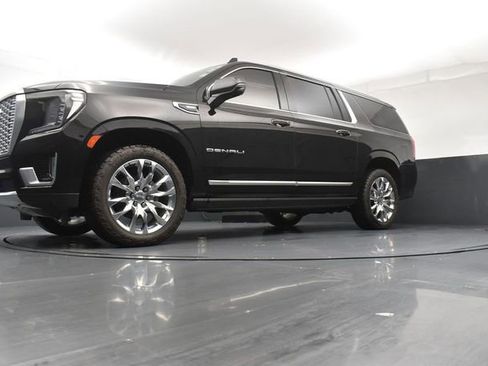 Used 2021 GMC Yukon XL Denali AWD/4WD image 20