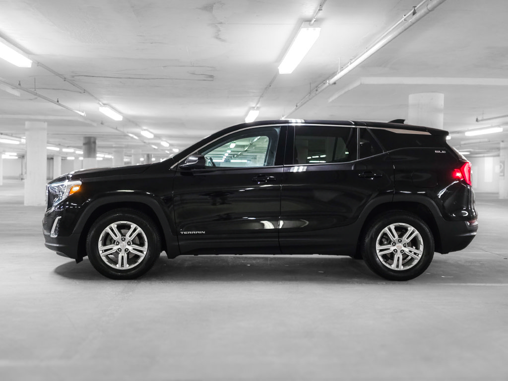 Used 2020 GMC Terrain SLE FWD image 14