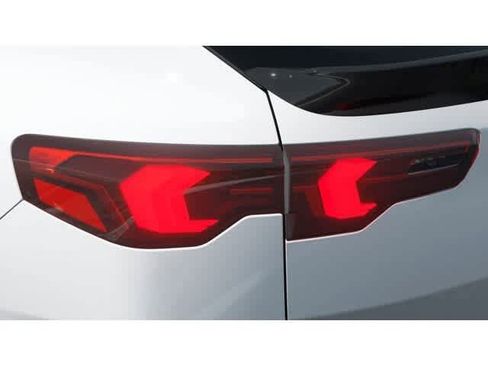 New 2026 BMW X2 xDrive28i w/ Technology Package AWD/4WD image 8