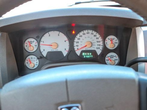 Used 2007 Dodge Ram 3500 Truck Laramie w/ Protection Group AWD/4WD image 18