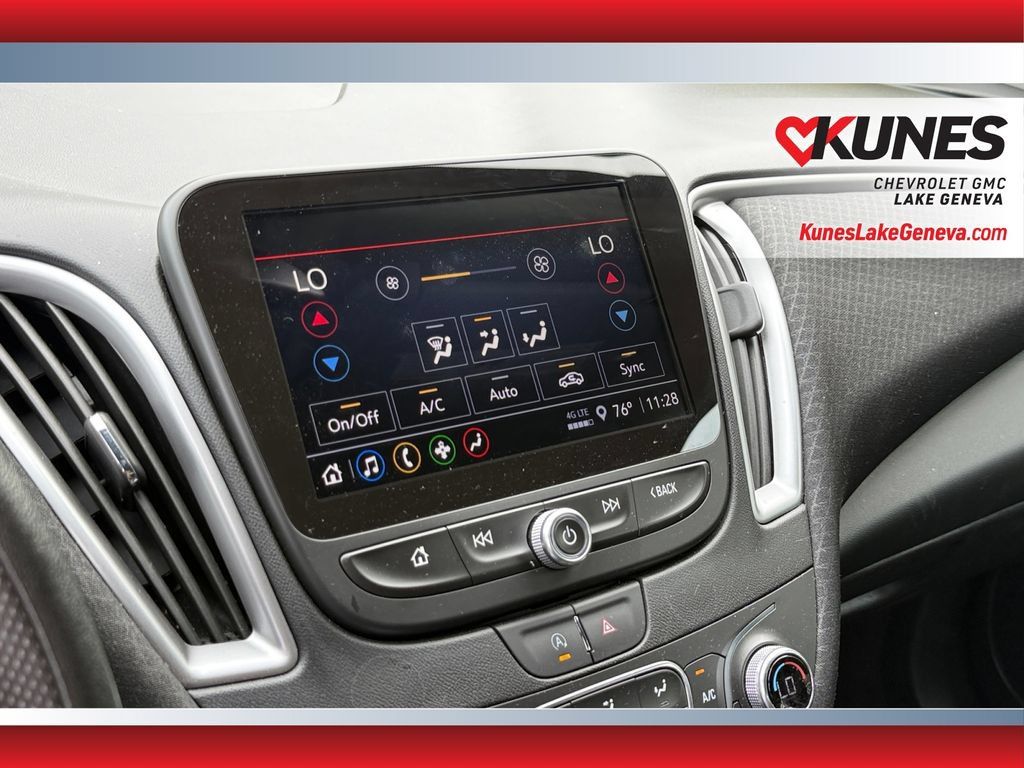 Used 2025 Chevrolet Malibu LT FWD image 25