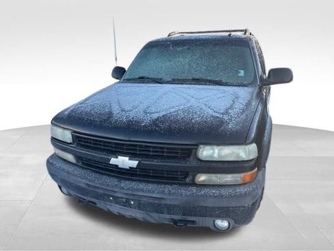 Used 2003 Chevrolet Tahoe Z71 image 3