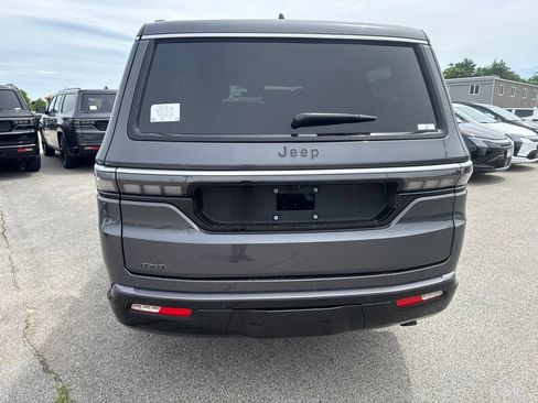 New 2026 Jeep Grand Wagoneer 4WD image 4