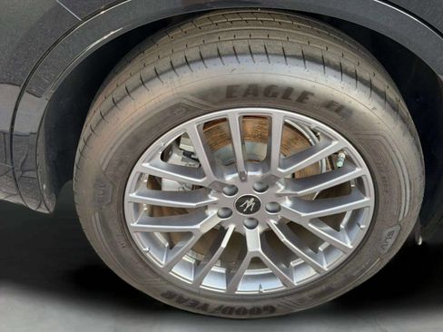 New 2024 Maserati Grecale GT image 25