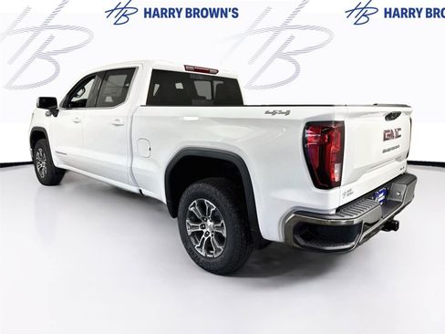 New 2026 GMC Sierra 1500 SLE w/ Preferred Package AWD/4WD image 28